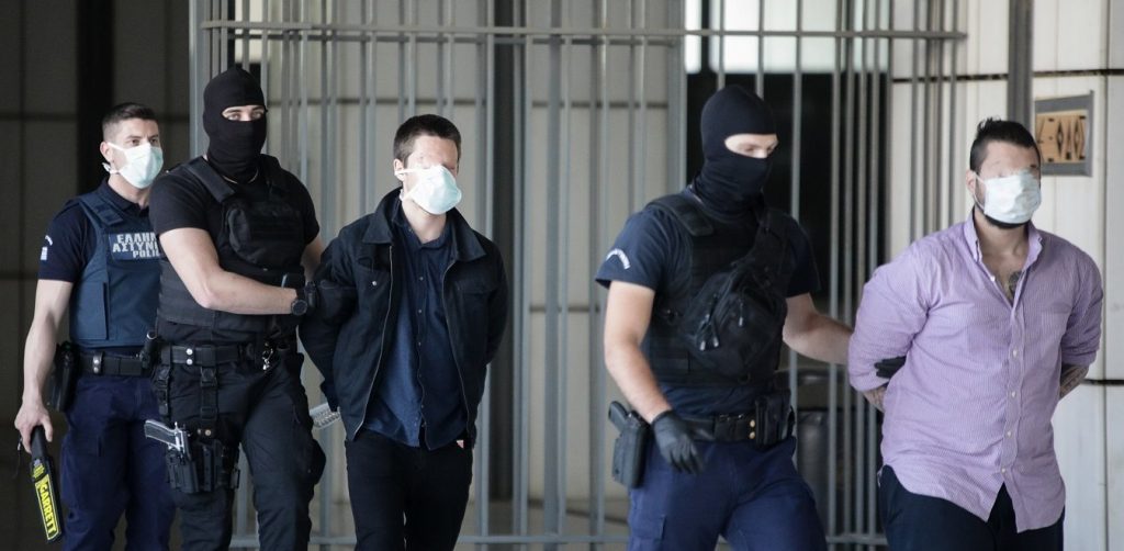 «Έκρηξη» αγάπης από απλούς πολίτες για την εισαγγελέα της δίκης Ε.Τοπαλούδη: «Έγινες η φωνή μας» (φώτο)