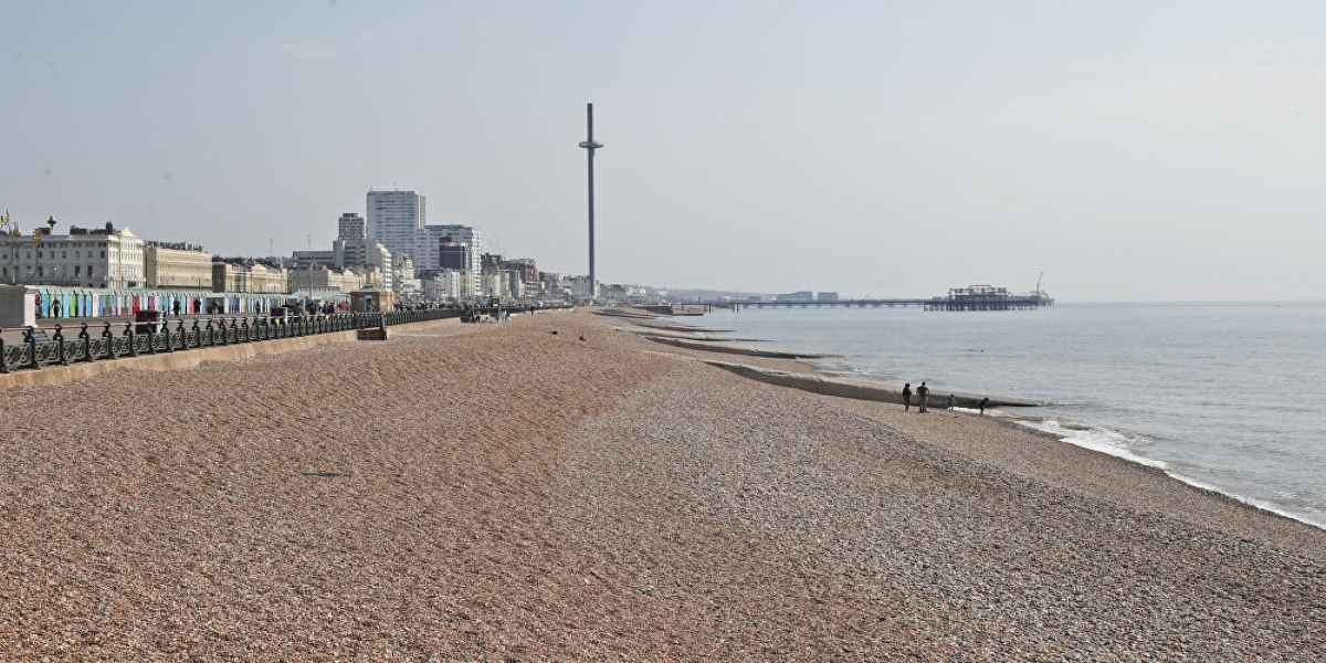Βρετανία: Μυστηριώδες πλάσμα ξεβράστηκε στη παραλία – Έχει δόντια στην… ουρά (φώτο-βίντεο)