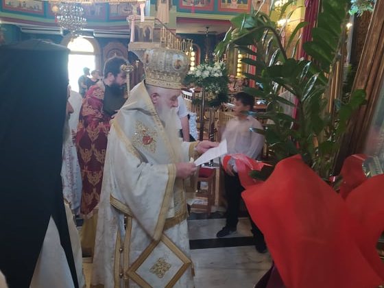 Βίντεο: Η στιγμή που ο Μητροπολίτης Αμβρόσιος αφορίζει  τους Κ.Μητσοτάκη, Ν.Κεραμέως και Ν.Χαρδαλιά (upd)