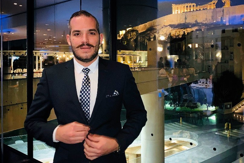 Συγκινεί το μήνυμα της οικογένειας του Αναστάση Δαφνή που έφυγε ξαφνικά στα 30 του