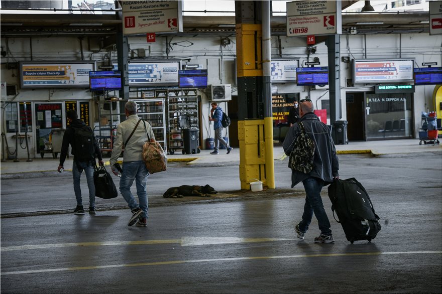 Άρχισε η τρίτη φάση της άρσης των μέτρων απαγόρευσης: Πως θα γίνονται οι μετακινήσεις – Ποιες επιχειρήσεις ανοίγουν