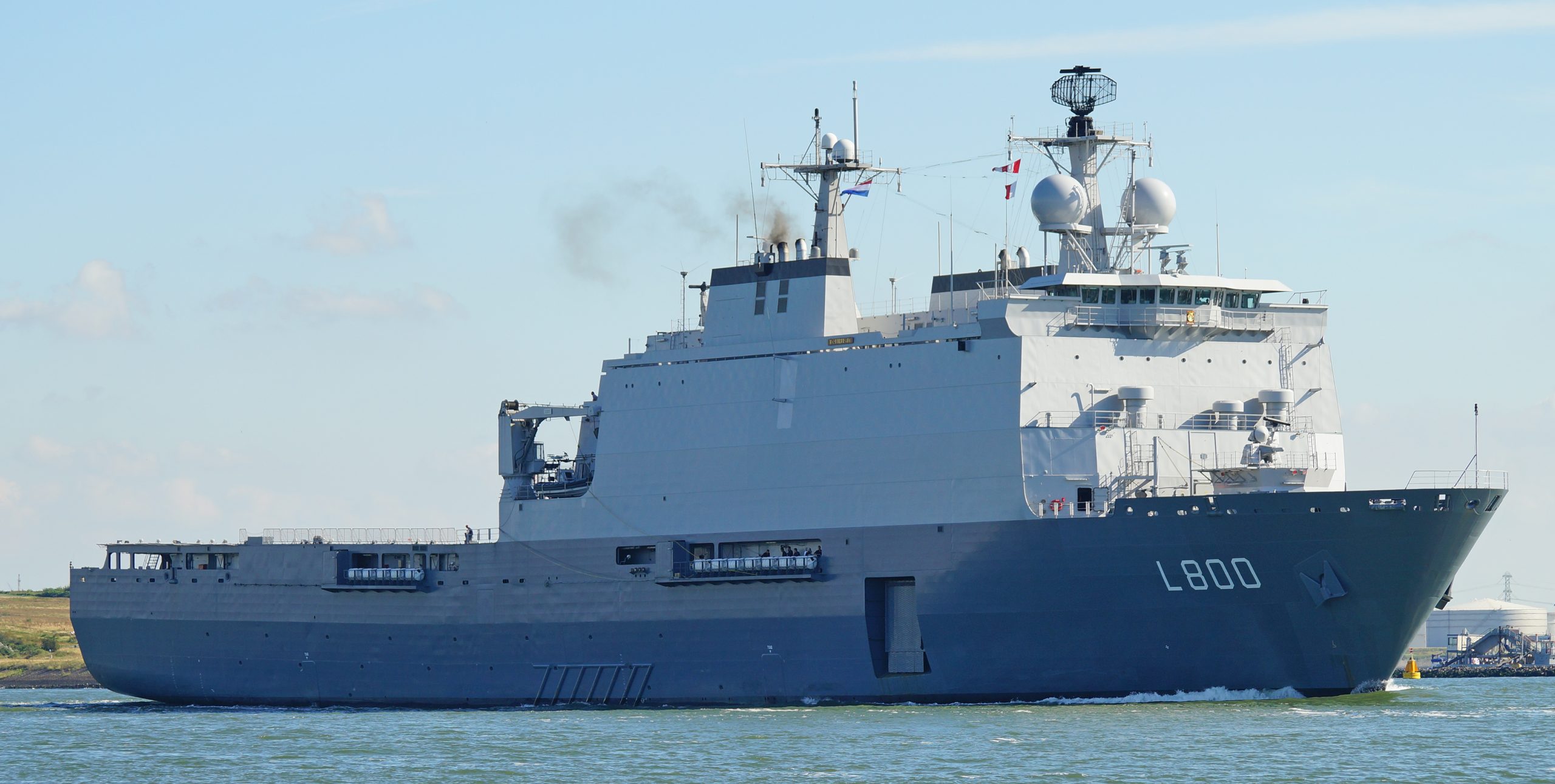 Ολλανδικό Ναυτικό: Επίδειξη ισχύος με σκάφη αμφίβιων επιχειρήσεων