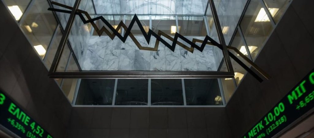 Με οριακή πτώση συνεχίζει το Χρηματιστήριο Αθηνών