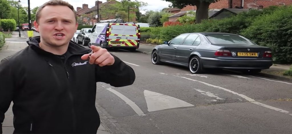 Αγόρασε αμάξι με 170 ευρώ από το Instagram – Η κατάσταση στην οποία το βρήκε (βίντεο)