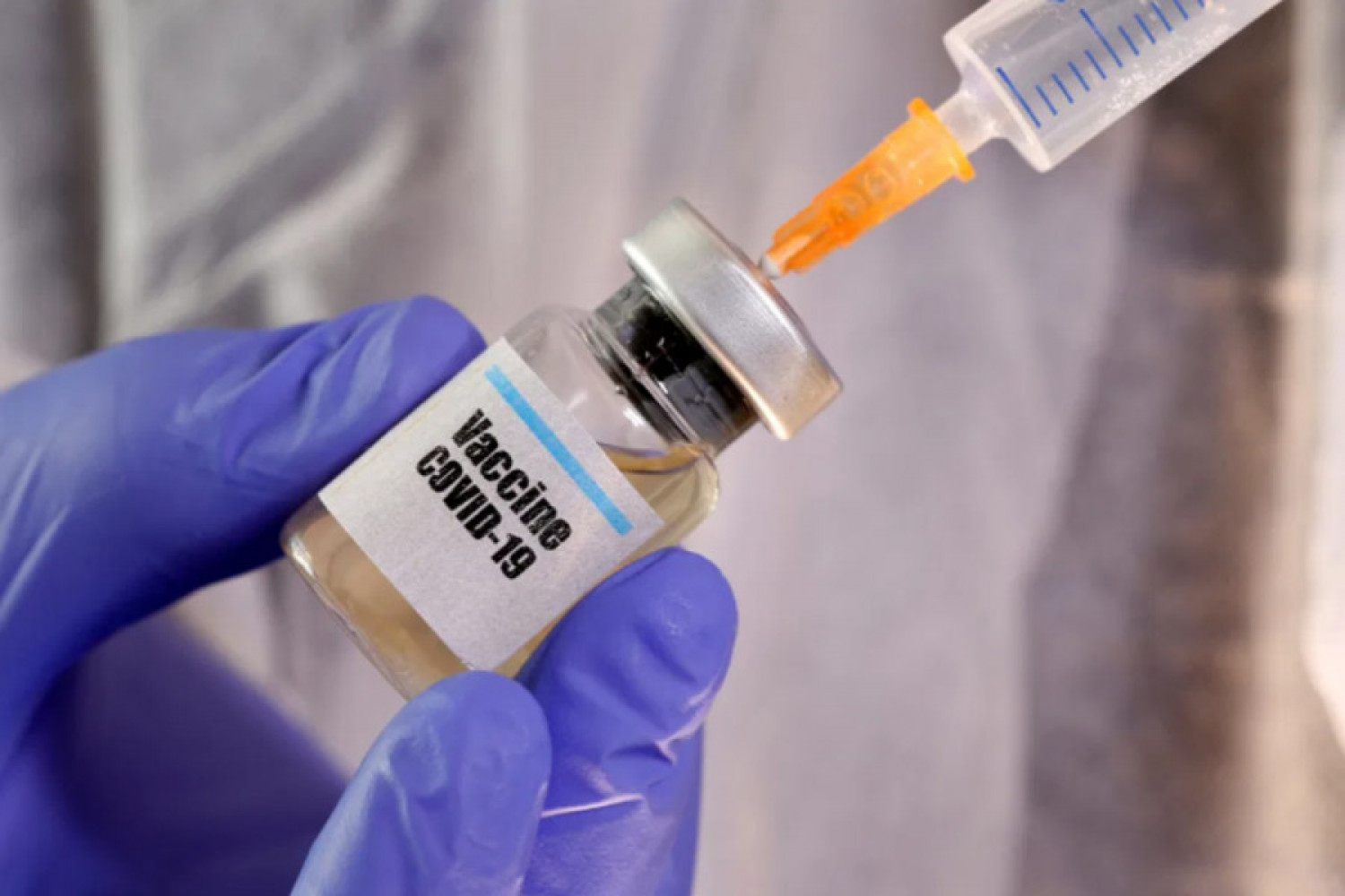 Η Ρωσία στη «μάχη» κατά του κορωνοϊού με 47 εμβόλια