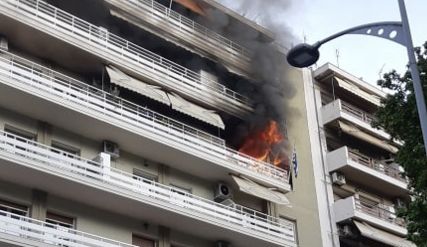 Θεσσαλονίκη: Πέθανε και η μητέρα του 45χρονου που είχε βάλει φωτιά στο σπίτι των γονιών του