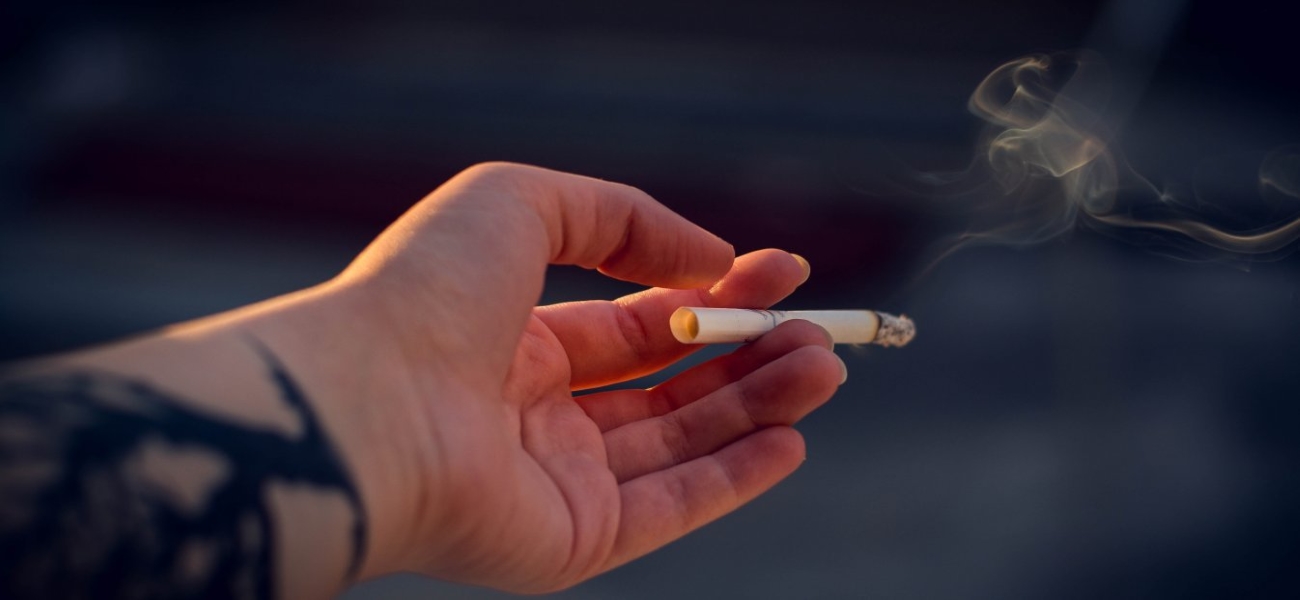 ΕΕ: «Τέλος» τα αρωματικά τσιγάρα – Ο λόγος που απαγορεύτηκαν