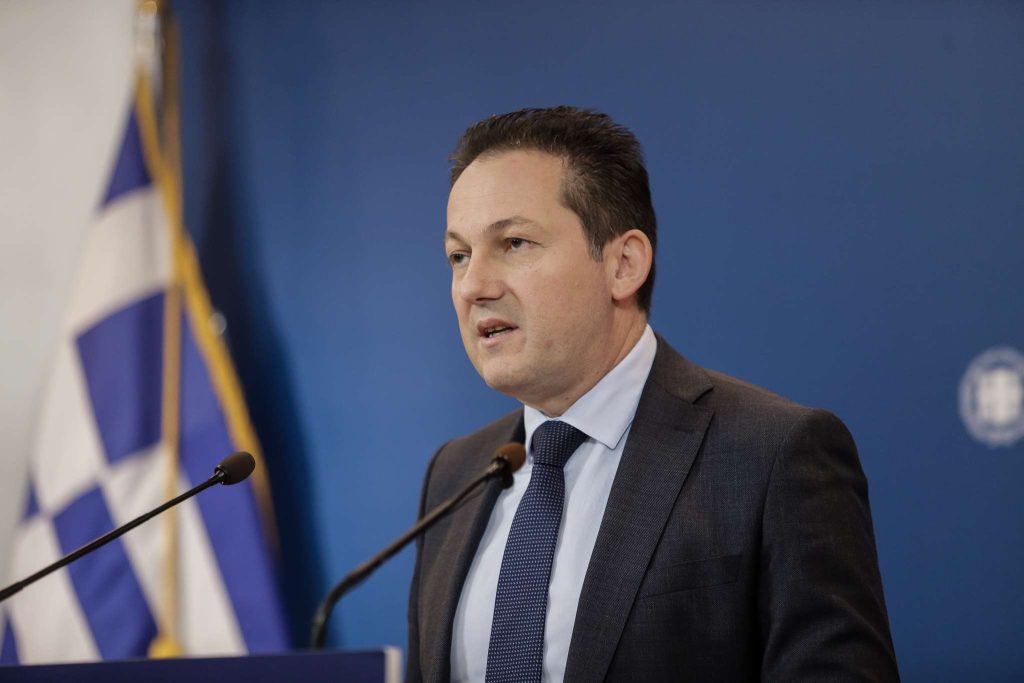 Δείτε live την ενημέρωση από τον Στέλιο Πέτσα για τα μέτρα της κυβέρνησης (βίντεο)