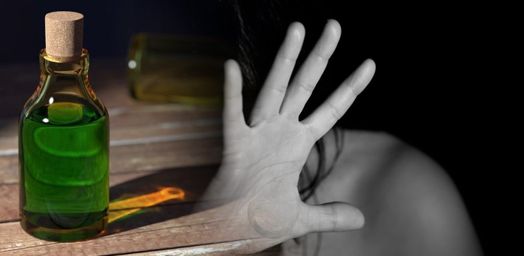 Βιτριόλι: Τι είναι και τι προκαλεί το υγρό της «ερωτικής αντιζηλίας»