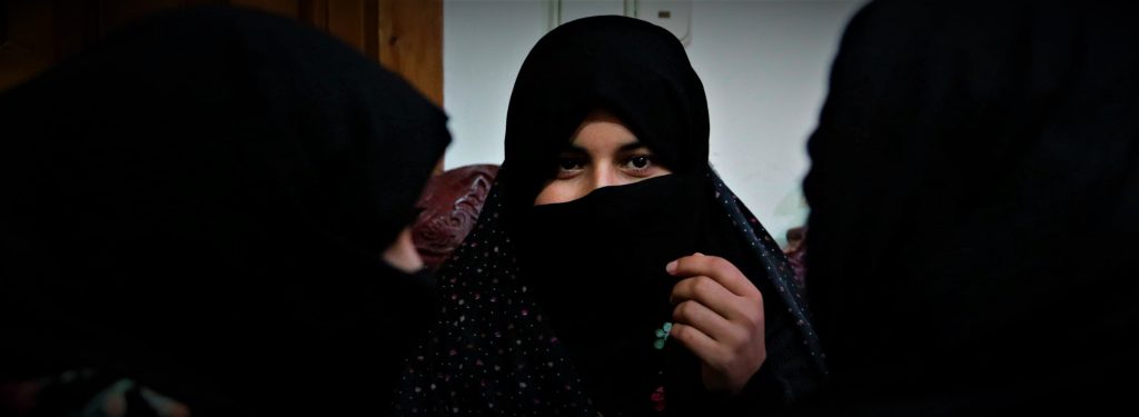 Άγρια δολοφονία στη Μόρια: Αφγανή έπεσε νεκρή από μαχαιριές ομοεθνούς της!