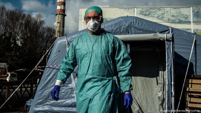 Ιταλία: Αυξάνονται ξανά τα κρούσματα κορωνοϊού – Μειώνονται όμως οι θάνατοι