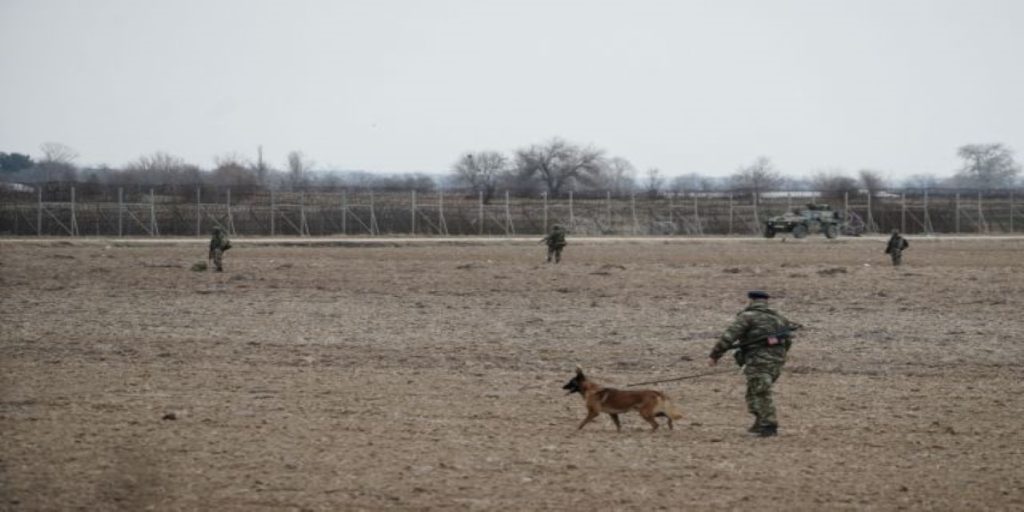 Balkaneu και EUtoday για κατάληψη εδάφους στον Έβρο: «Η τουρκική σημαία πετάει πάνω από την Ελλάδα»