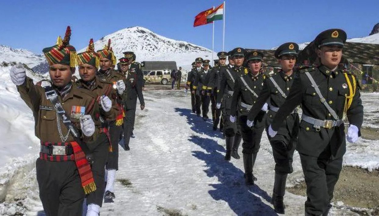 «Έβρος» και στα σύνορα Ινδίας και Κίνας; – 5.000 Κινέζοι στρατιώτες κατέλαβαν ινδικό έδαφος