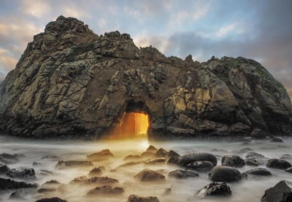 Σπάνιο φαινόμενο: Παράξενο φως εμφανίζεται μόνο λίγες μέρες το χρόνο (φωτο)