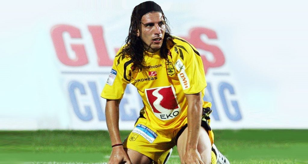 Χειροπέδες σε παλιό παίκτη του Άρη – Απείλησε να σκοτώσει την πρώην γυναίκα του