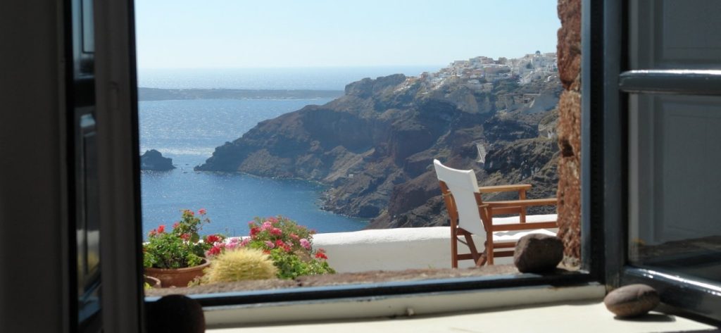 Αυστρία: Τα ΜΜΕ «σπρώχνουν» τους τουρίστες στα ελληνικά νησιά