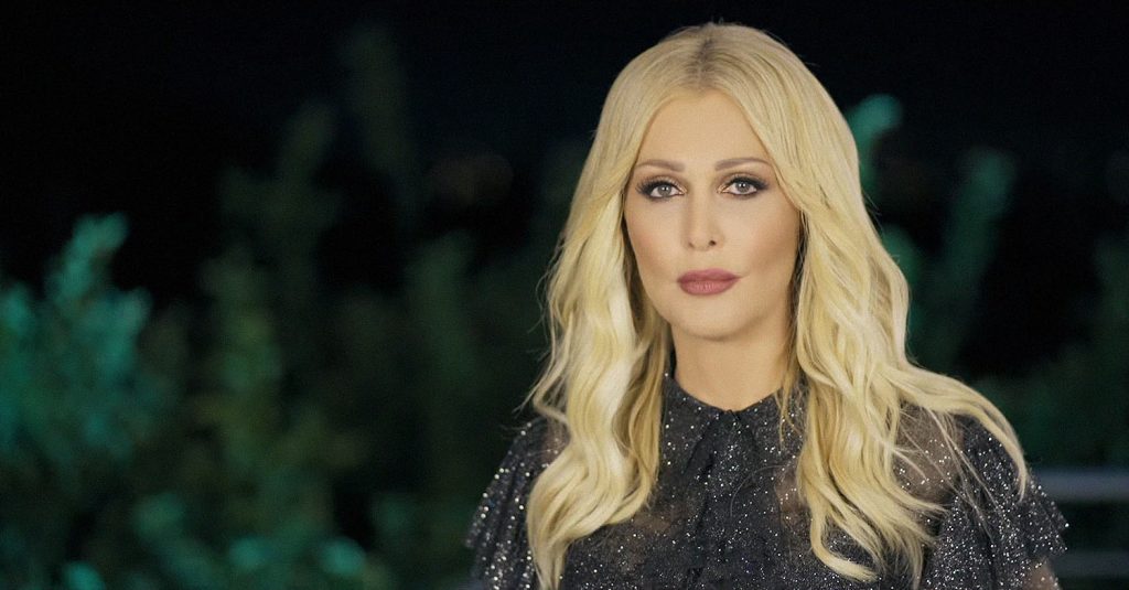 Η «Κινέζα» Νατάσα Θεοδωρίδου «έριξε» το Twitter – Εμφάνιση σοκ από τις πλαστικές (βίντεο-φωτο)