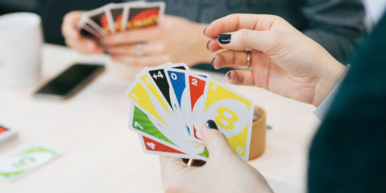 Τόσο καιρό έπαιζες UNO λάθος – Η αποκάλυψη για το επιτραπέζιο που ανατρέπει όσα ήξερες