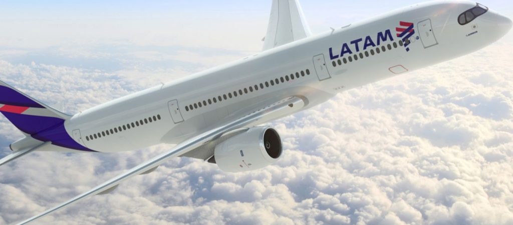 Καταρρέει μία από τις μεγαλύτερες αεροπορικές της Ν.Αμερικής – Υπέβαλε αίτημα πτώχευσης