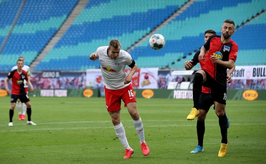 Γερμανικό πρωτάθλημα: «Χ»άλασε την Λειψία η Χέρτα – Κάνει «δώρο» στη Μπάγερν