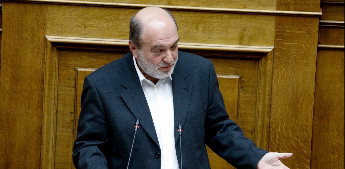 Τ.Αλεξιάδης: «Η κυβέρνηση κάνει οικονομική πολιτική σε βάρος των μικρο-ιδιοκτητών»