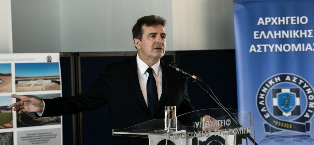 O M. Χρυσοχοΐδης στον Έβρο: «Καμία ολιγωρία – Να αποφύγουμε τον εφησυχασμό» (βίντεο)