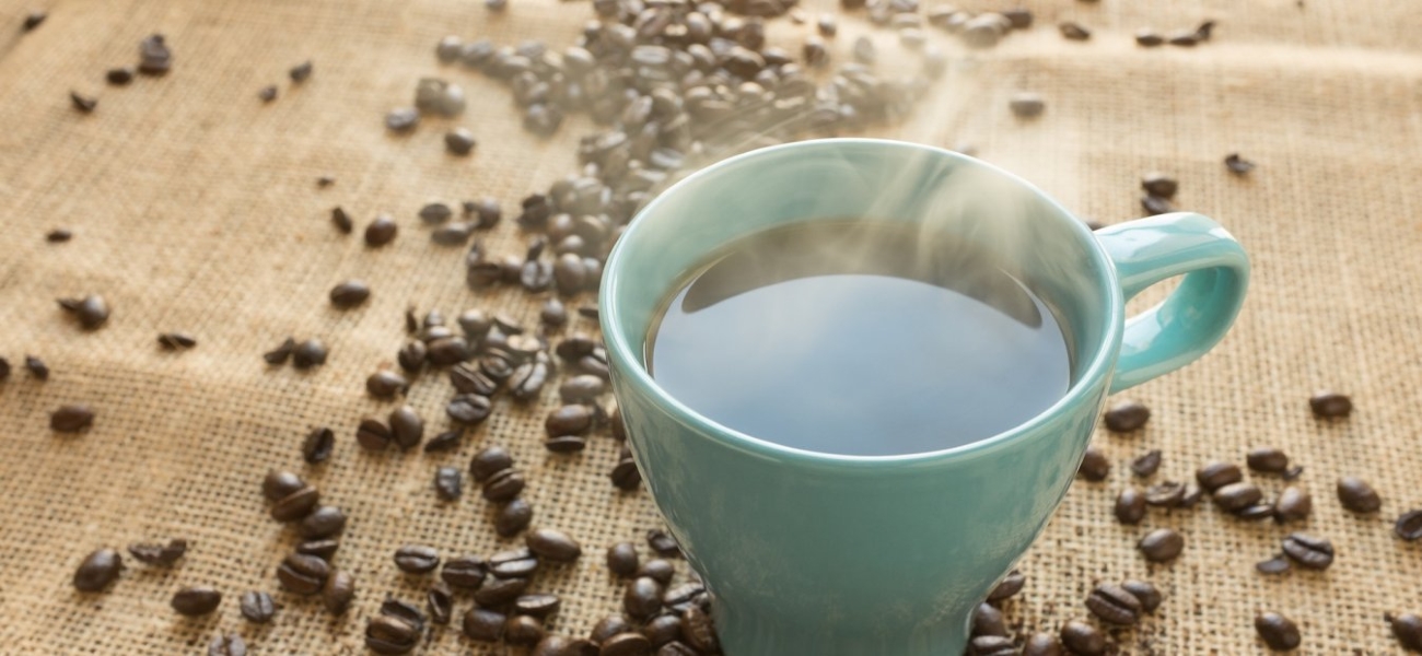 Λατρεύετε τον καφέ; Δείτε 2 πανεύκολους τρόπους για να γίνει πιο υγιεινός