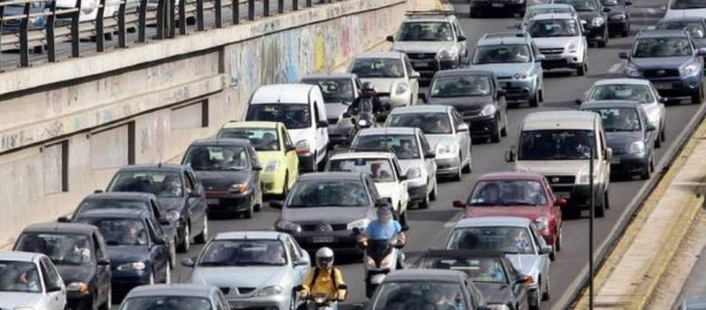 Μποτιλιάρισμα στους δρόμους της Αθήνας – Που θα δυσκολευτείτε (φωτο)