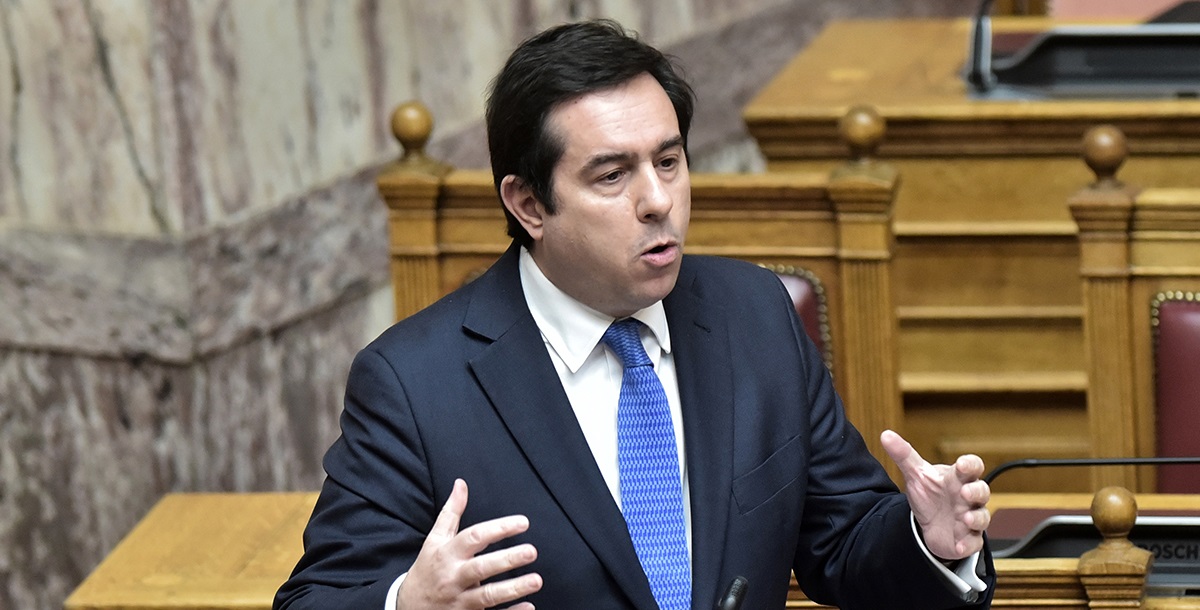 Ν. Μηταράκης: «Οι δομές θα έχουν διοικητές που θα αναφέρονται κατευθείαν στην ελληνική Πολιτεία»