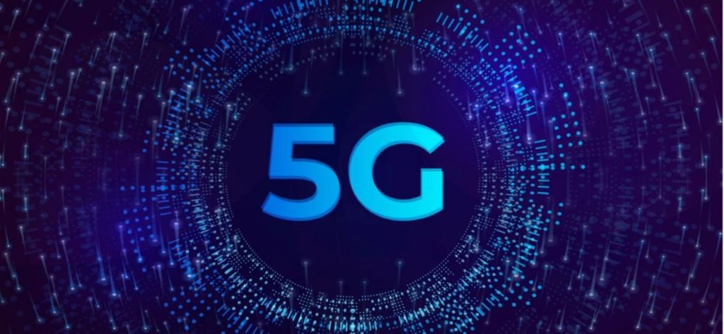 Ο «πόλεμος» για το 5G: Το Λονδίνο ψάχνει αμερικάνικες συμμαχίες για να «παραγκωνίσει» τη Huawei