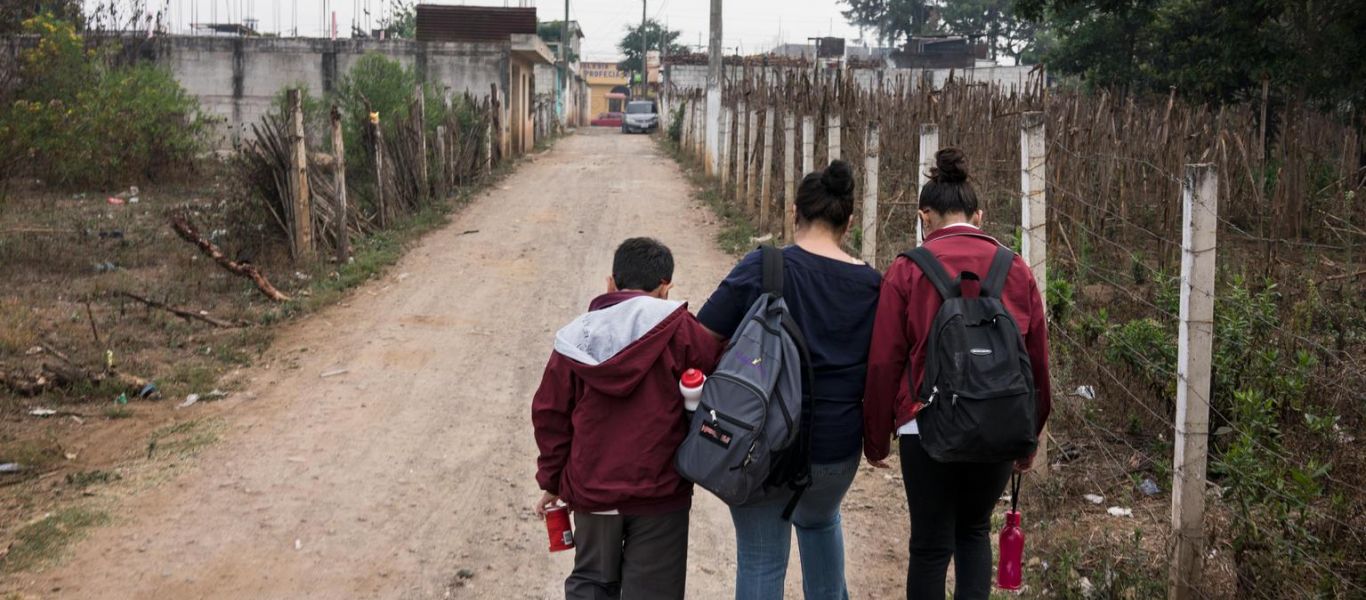Λατινική Αμερική: Ο κορωνοϊός τη «βυθίζει» ακόμα περισσότερο  – 16 εκατ. παιδιά απειλούνται από τη φτώχεια