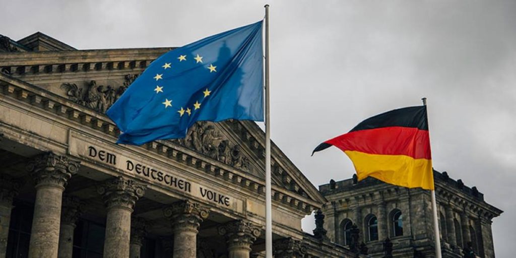 Το Βερολίνο σπεύδει να στηρίξει τον ΠΟΥ: «Πισωγύρισμα για την παγκόσμια υγεία η απόφαση Τραμπ»