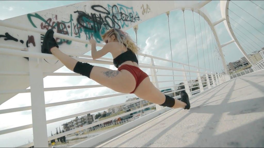 Anel Li: Η «βασίλισσα» του twerk που θα σου… «ανεβάσει» τους παλμούς (φώτο-βίντεο)