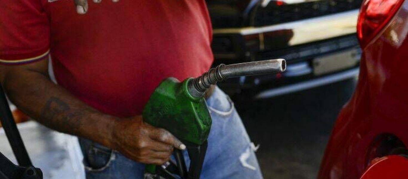 Τέλος η δωρεάν βενζίνη στη Βενεζουέλα – Με σύστημα επιδότησης από Δευτέρα