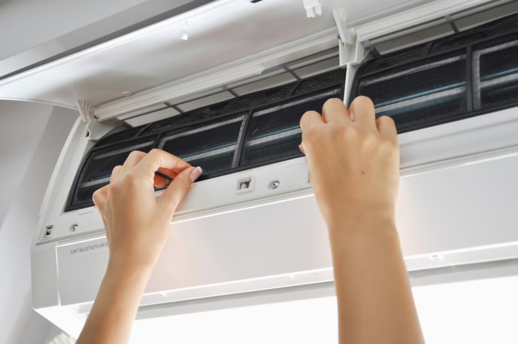 Νόσος Λεγεωνάριων: Τα συμπτώματα που σας προειδοποιούν – Τι να προσέχετε