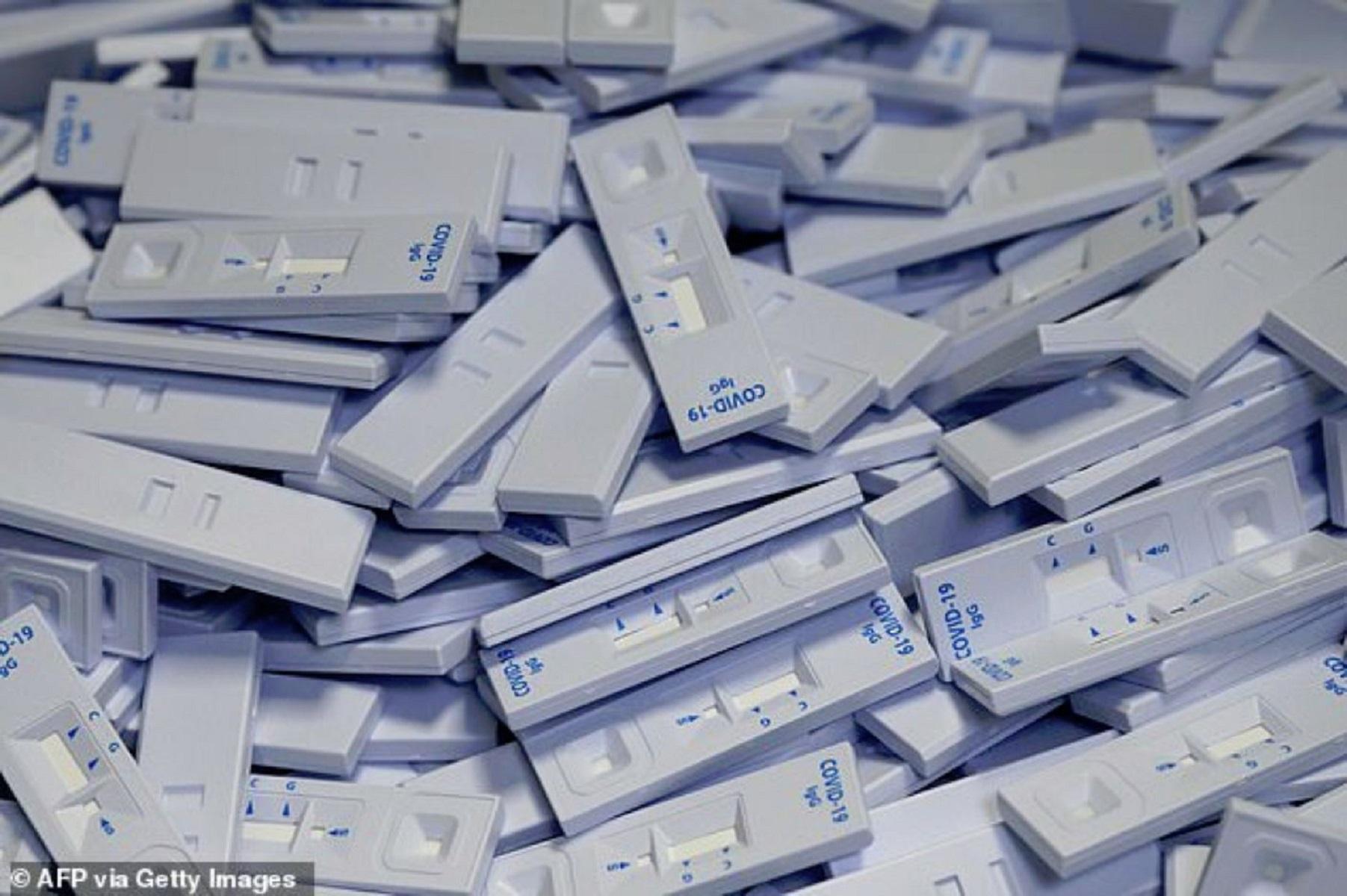 «Πράσινο φως» για μαζικά τεστ αντισωμάτων για τον κορωνοϊό σε όλο το προσωπικό νοσοκομείων