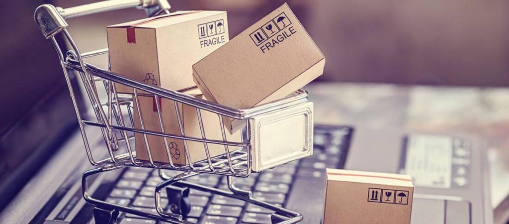 Συνεχίζουν να είναι στα ύψη οι ηλεκτρονικές αγορές – 1 στους 2 ψωνίζει αποκλειστικά μέσω διαδικτύου