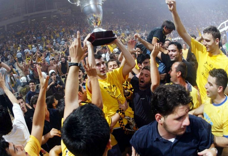 ΑΕΚ: Σαν σήμερα πριν από 18 χρόνια η ανατροπή που έμεινε στην ιστορία (φώτο-βίντεο)