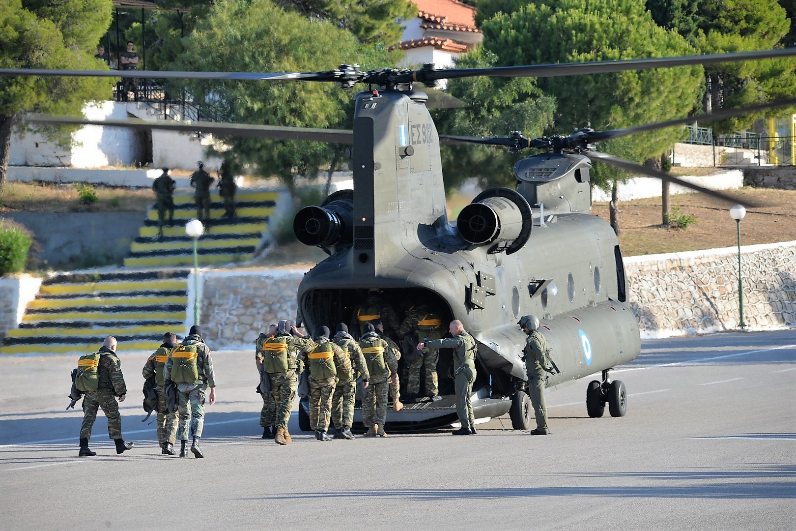 Μήνυμα Α/ΓΕΕΘΑ σε Τουρκία με άλμα από Chinook