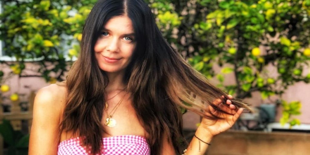 Ξανά μαμά η Κατερίνα Μουτσάτσου – Αποκάλυψε ότι είχε κολλήσει κορωνοϊό (φώτο)