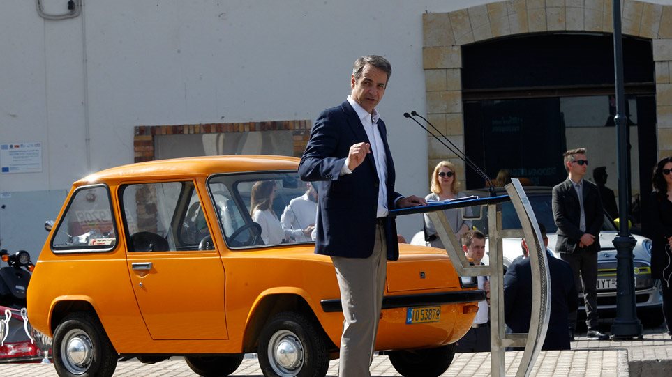 Κυβέρνηση: Το σχέδιο για τη μετάβαση στην ηλεκτροκίνηση και τα κίνητρα που δίνει