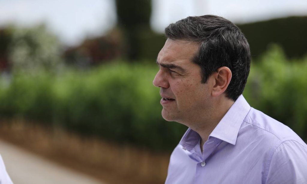 «Αδιάβαστος» ο Α.Τσίπρας στη Ρόδο: Δεν ήξερε πόσα κρούσματα κορωνοϊού υπήρχαν στο νησί και τον διόρθωσαν (βίντεο)