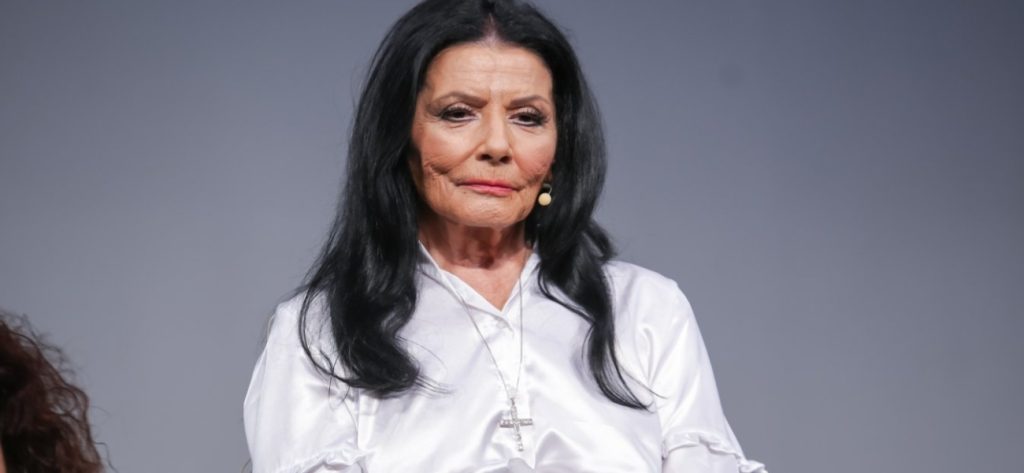 Ζωζώ Σαπουντζάκη: Η ηλικία της «βγήκε στη φόρα» – Πως σχολίασε την αποκάλυψη;