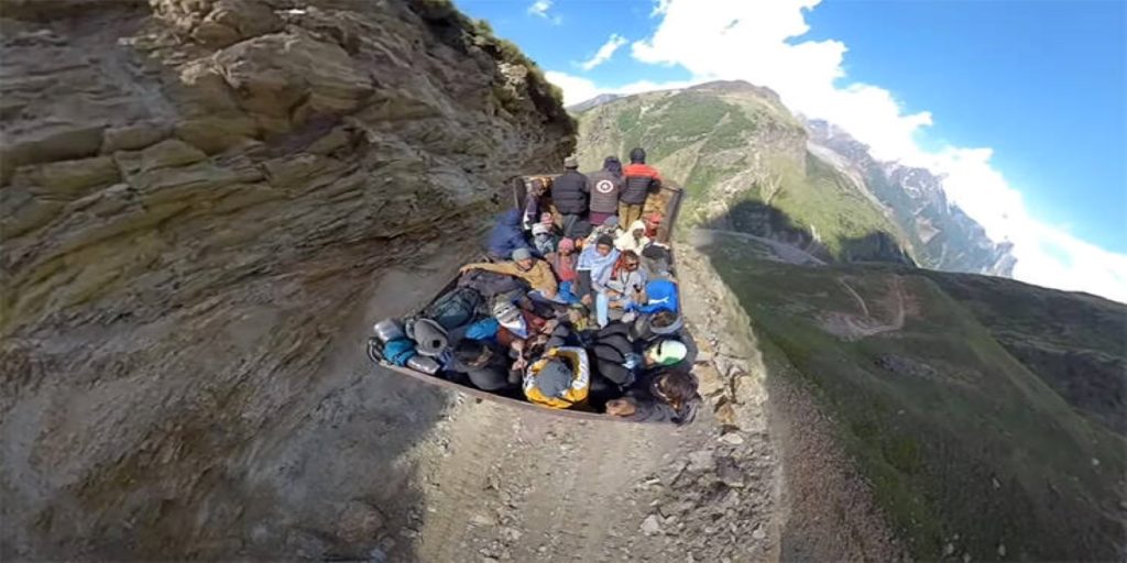 Κούρσα «θανάτου» – Θα το τολμάγατε; (βίντεο)