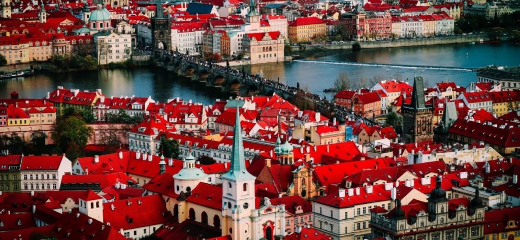 Διπλωματική σύγκρουση Μόσχας και Πράγας