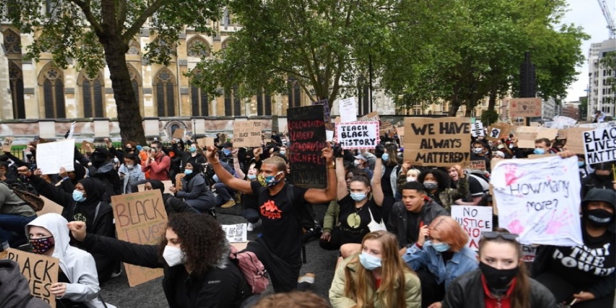 Βρυξέλλες: Επεισόδια και καταστροφές στον απόηχο διαδήλωσης για τον Φλόιντ