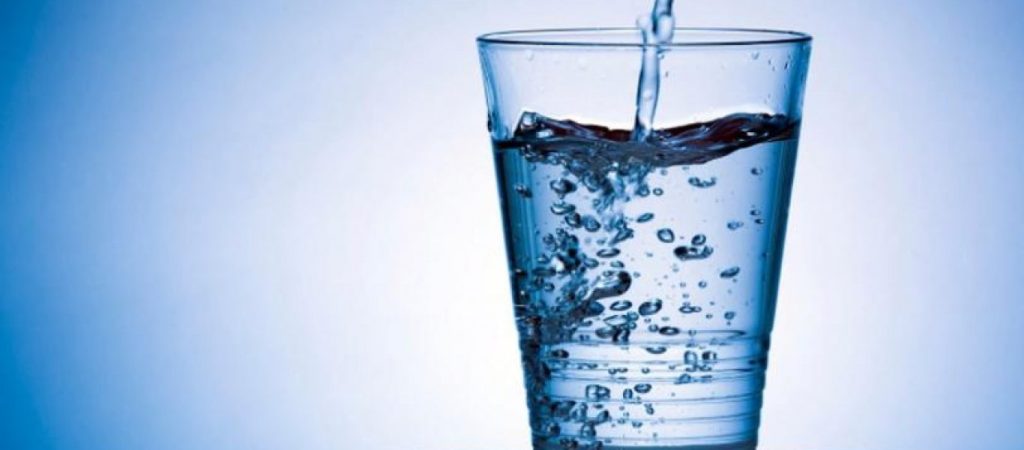 Δεκάδες χιλιάδες πολίτες υπογράφουν ψήφισμα διαμαρτυρίας για την ιδιωτικοποίηση του νερού