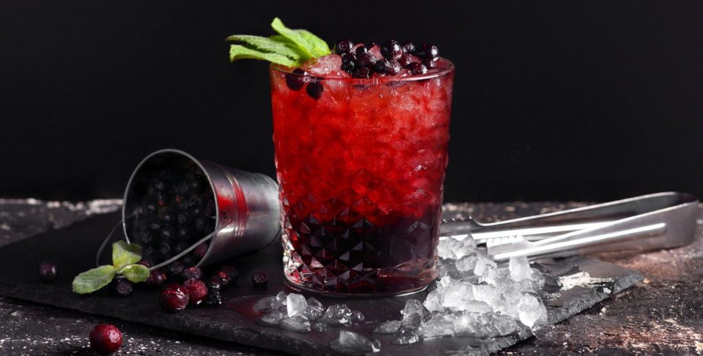 Θαυματουργό: To ποτό που μετά το φαγητό σας κάνει να χάνετε κιλά!