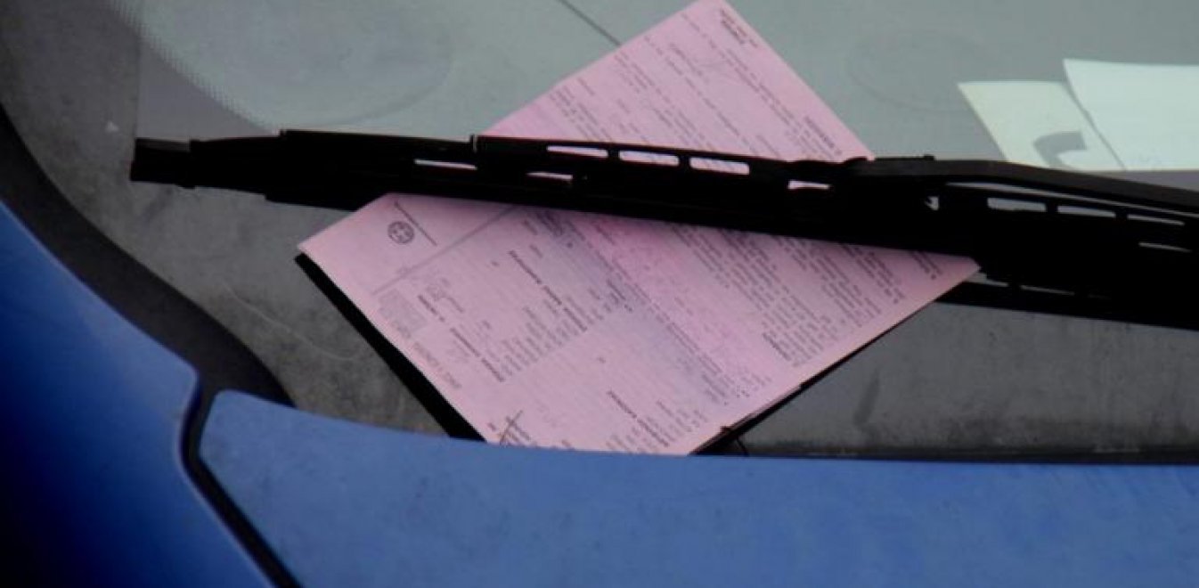 Τροχαία: «Βροχή» οι παραβάσεις στην Αττική – Μέσα σε έναν μήνα βεβαιώθηκαν πάνω από 17.000!