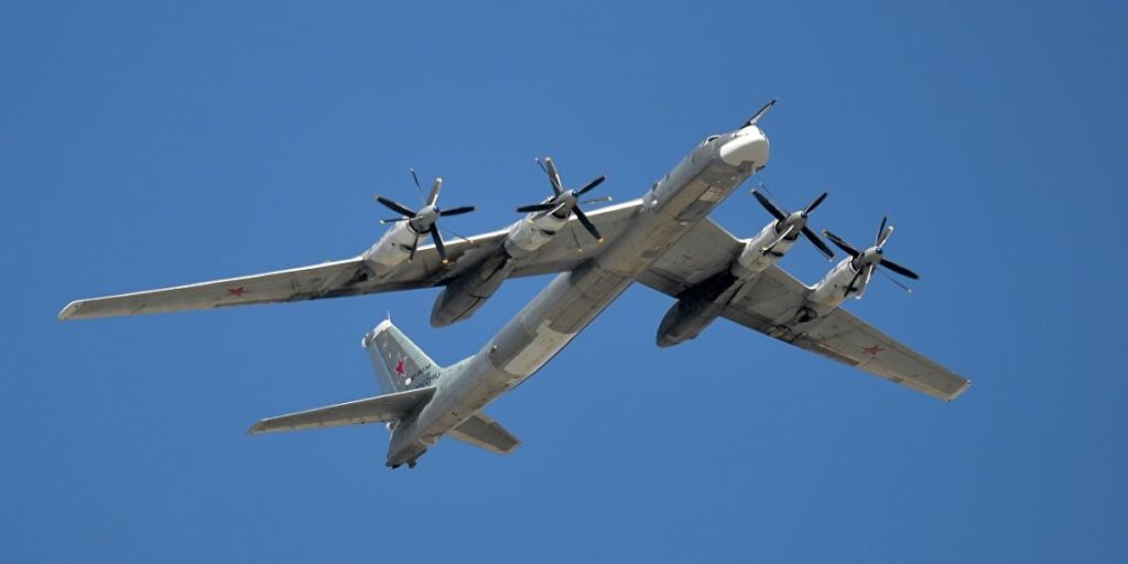 F-22 των ΗΠΑ συνόδευσαν ρωσικά Tu-95MS πάνω από ουδέτερα ύδατα